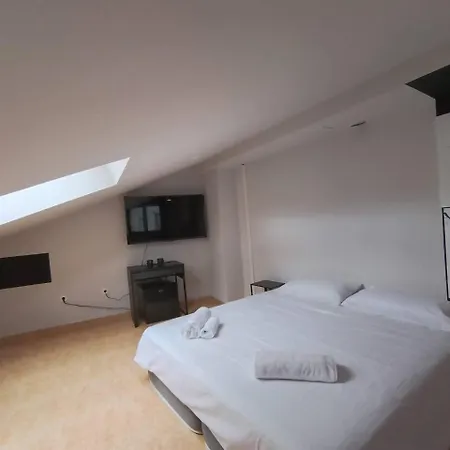 Buhardilla Muralla 3.3 *